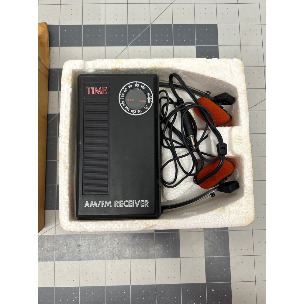Vintage TIME AM/FM Walkabout Radio Black Promotional w/Headphones Not Working